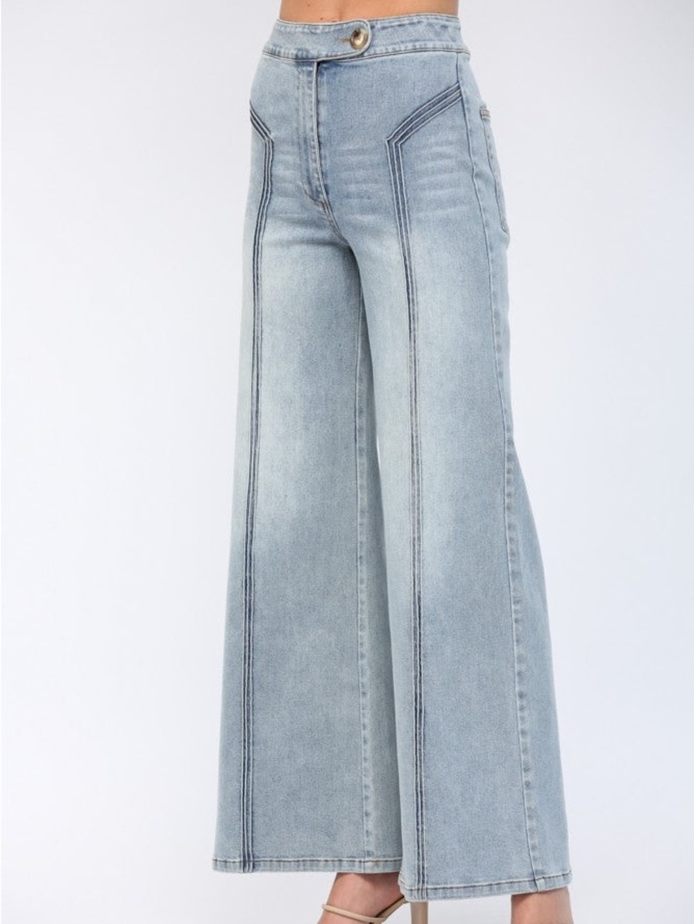 Fate High-Waist Wide-Leg Light Wash Jeans - Women's Denim